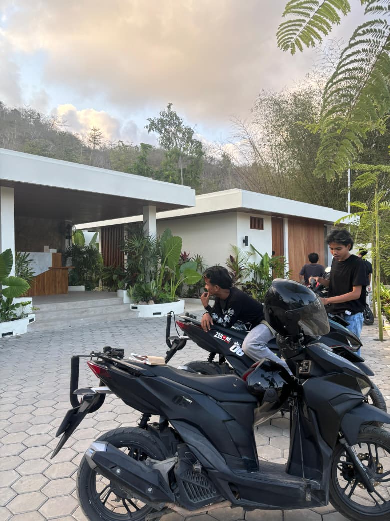 Rental Scooter Lombok